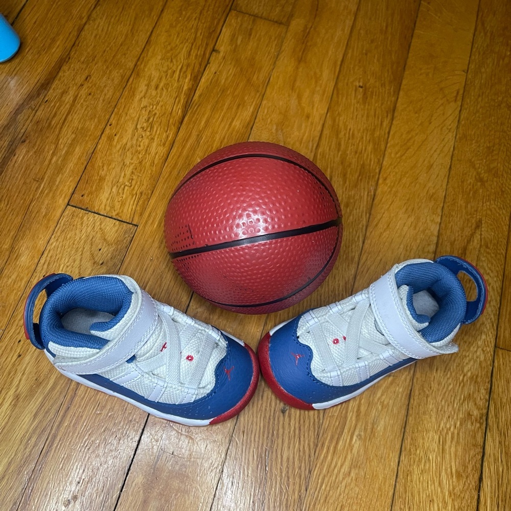 Jordan 6 Rings Kids White and Blue Basketball Shoes